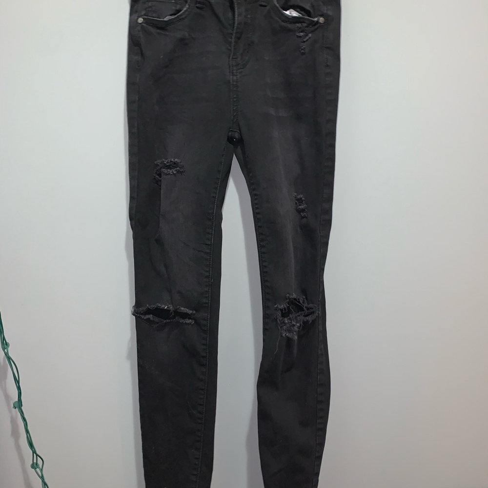 black ripped jeans from tillys